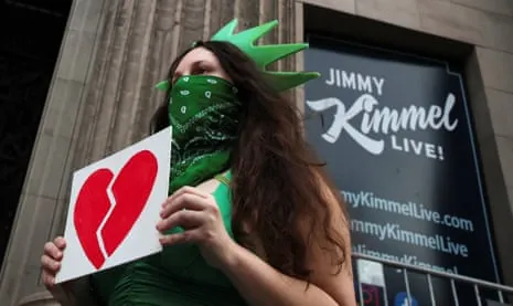 Trump Applauds Jimmy Kimmel Show Removal as TV Stations Substitute Broadcast with Charlie Kirk Memorial